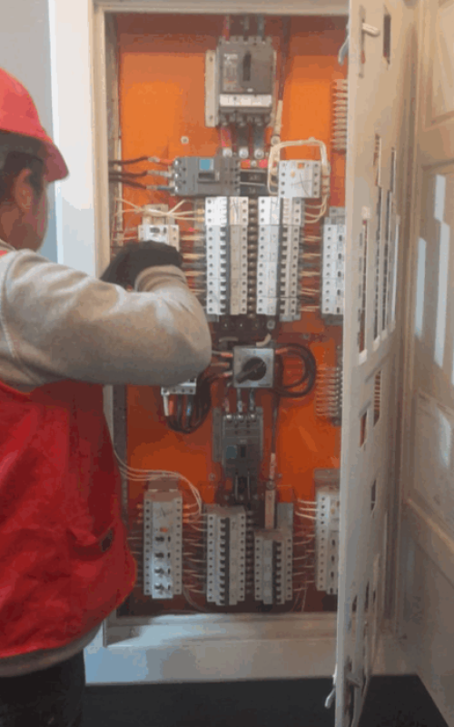 Publicación de Instagram Minimalista Cita Crema y Gris (20)